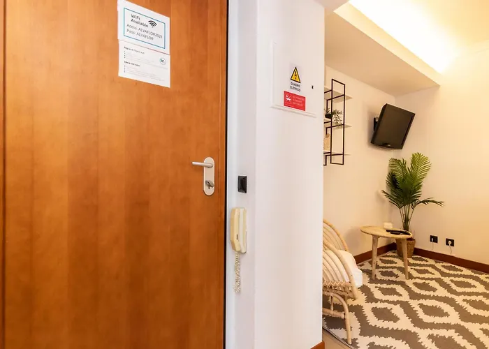 Akisol Vilamoura Iron Апартаменты Картейра
