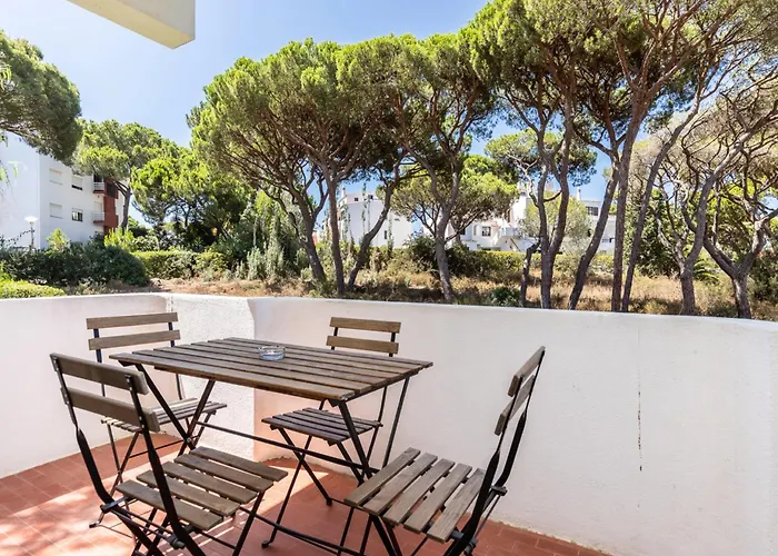 Akisol Vilamoura Iron Апартаменты *