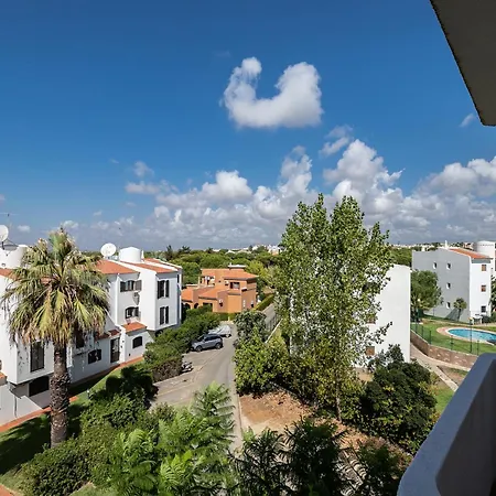 Akisol Vilamoura Iron Quarteira